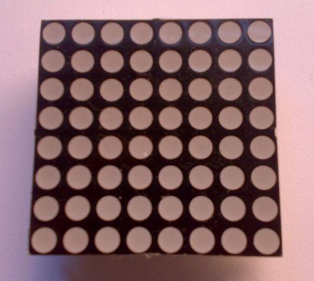 KPM1588ASRND 8*8 Dot Dısplay Kırmızı Katot