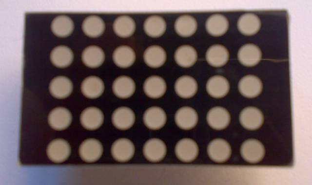 KPM1057BSRND 5*7 Dot Display Anot Kırmızı