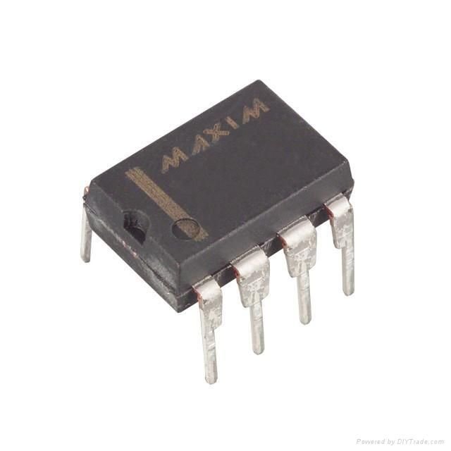 MAX485CPA DIP8 MAXIM