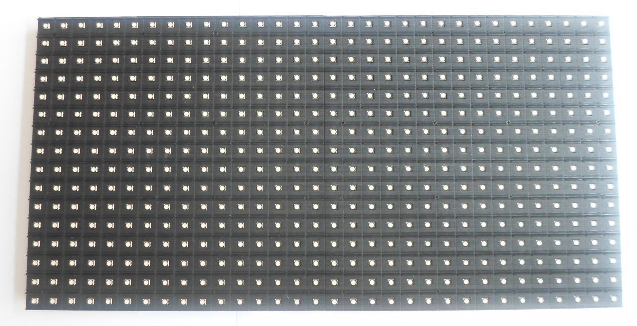 RGB P10 SMD LEDLİ 32X16 KAYAN YAZI PANELİ
