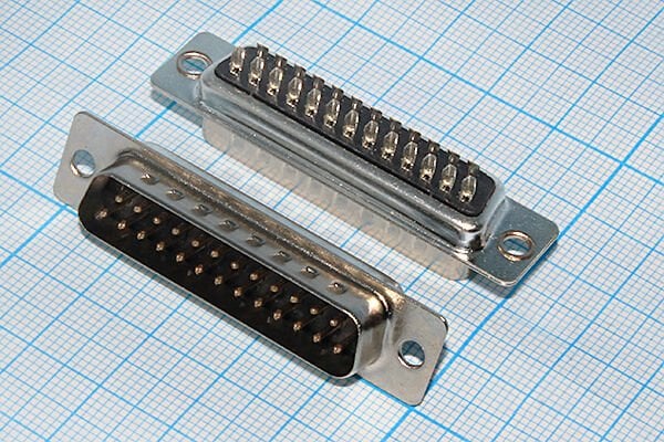 25 LU LEHİM TİPİ ERKEK 180D D-SUB KONNEKTÖR 213-25M